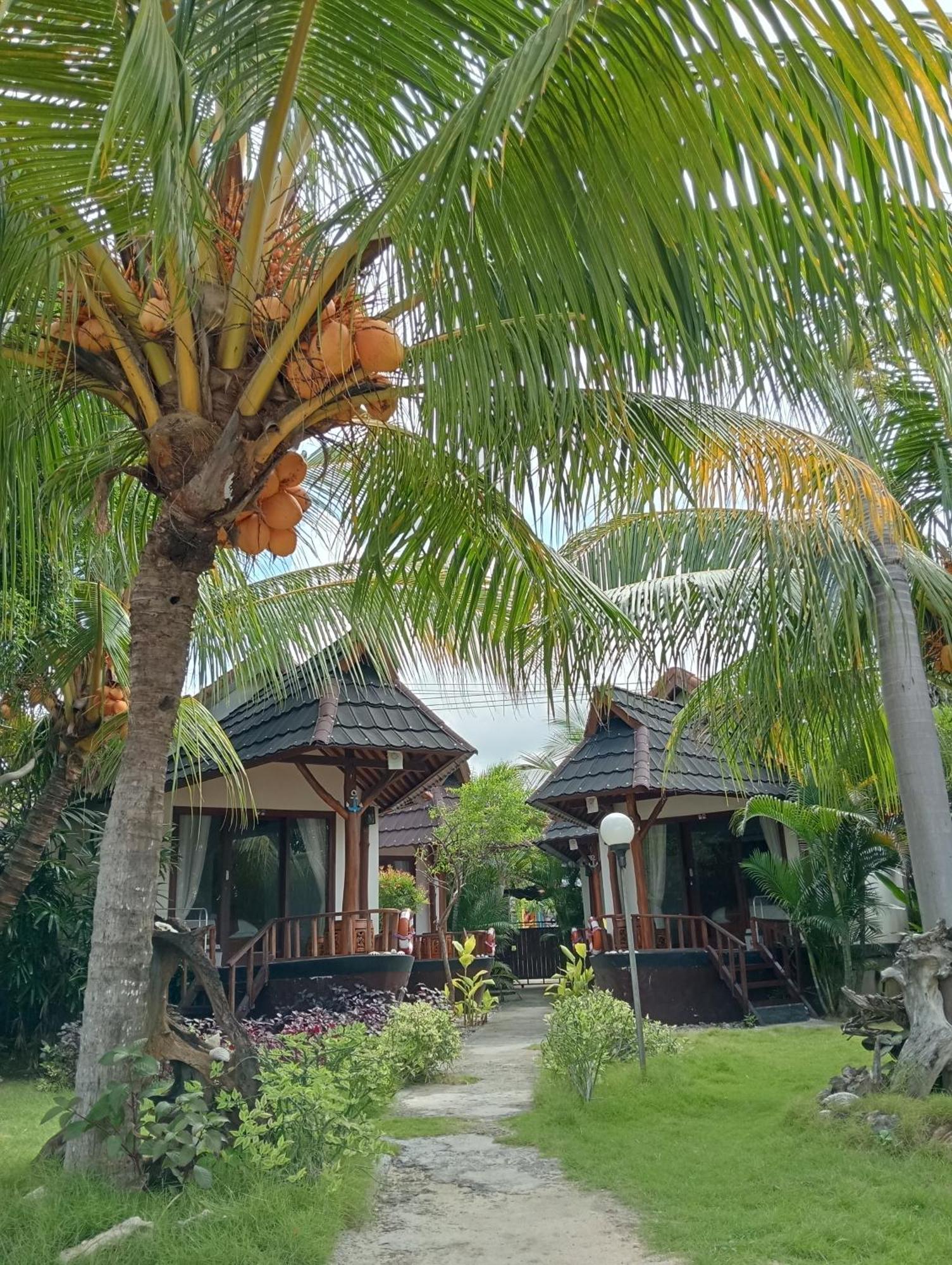 Hotel The Umah Prahu Batununggul Exteriér fotografie